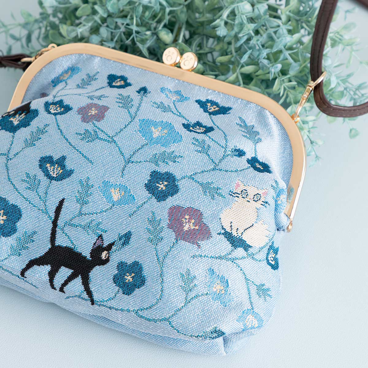 Kiki's Delivery Service - Blue Carpet Clasp Shoulder Pouch