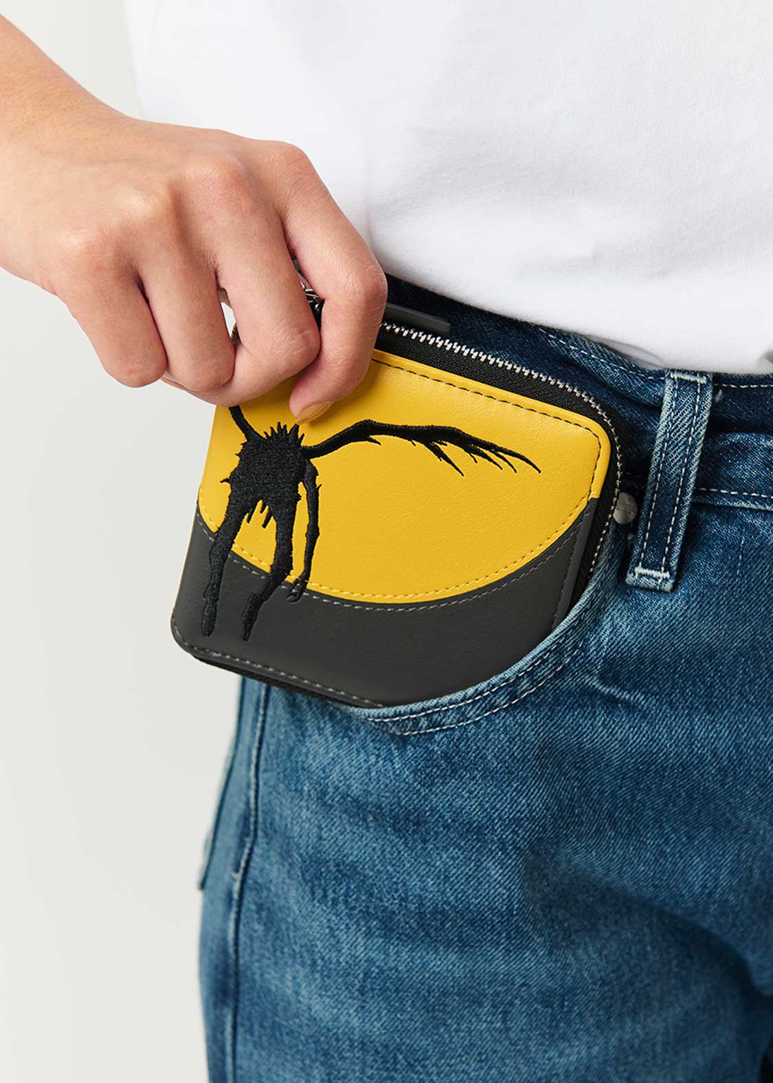 Death Note Graniph - Ryuk in the Moonlight Zip Wallet
