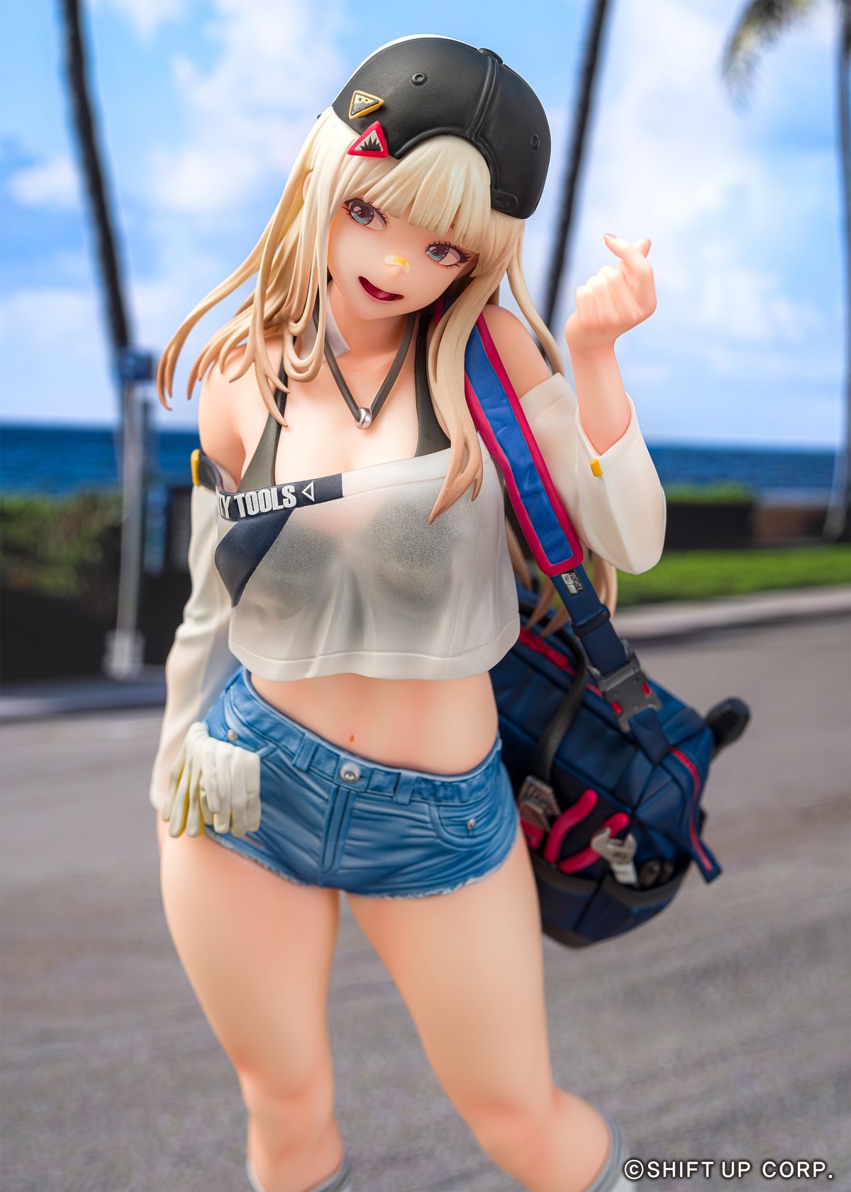 Goddess of Victory: Nikke 1/7 Scale Figure - Centi Mighty Holiday Ver. [Pre-order May 2027]
