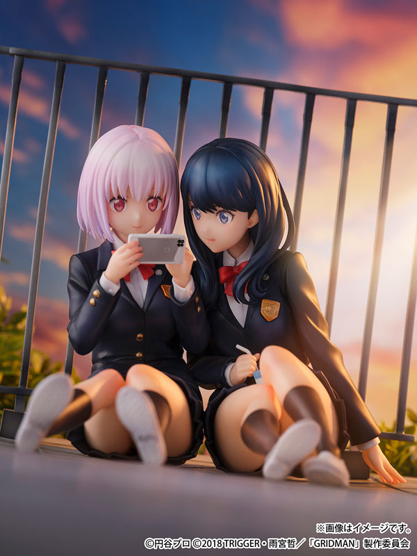 Gridman Universe (SSSS.Gridman) 1/7 Scale Figure - Rikka Takarada & Akane Shinjo