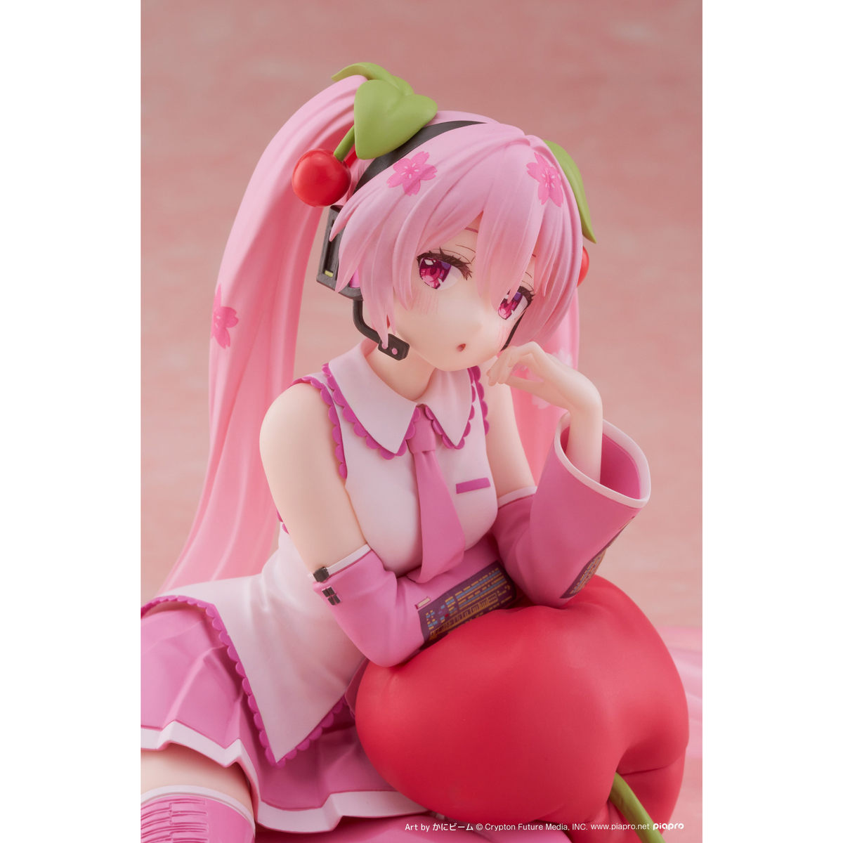 Hatsune Miku Desktop Cute Figure - Cherry Cushion Ver.