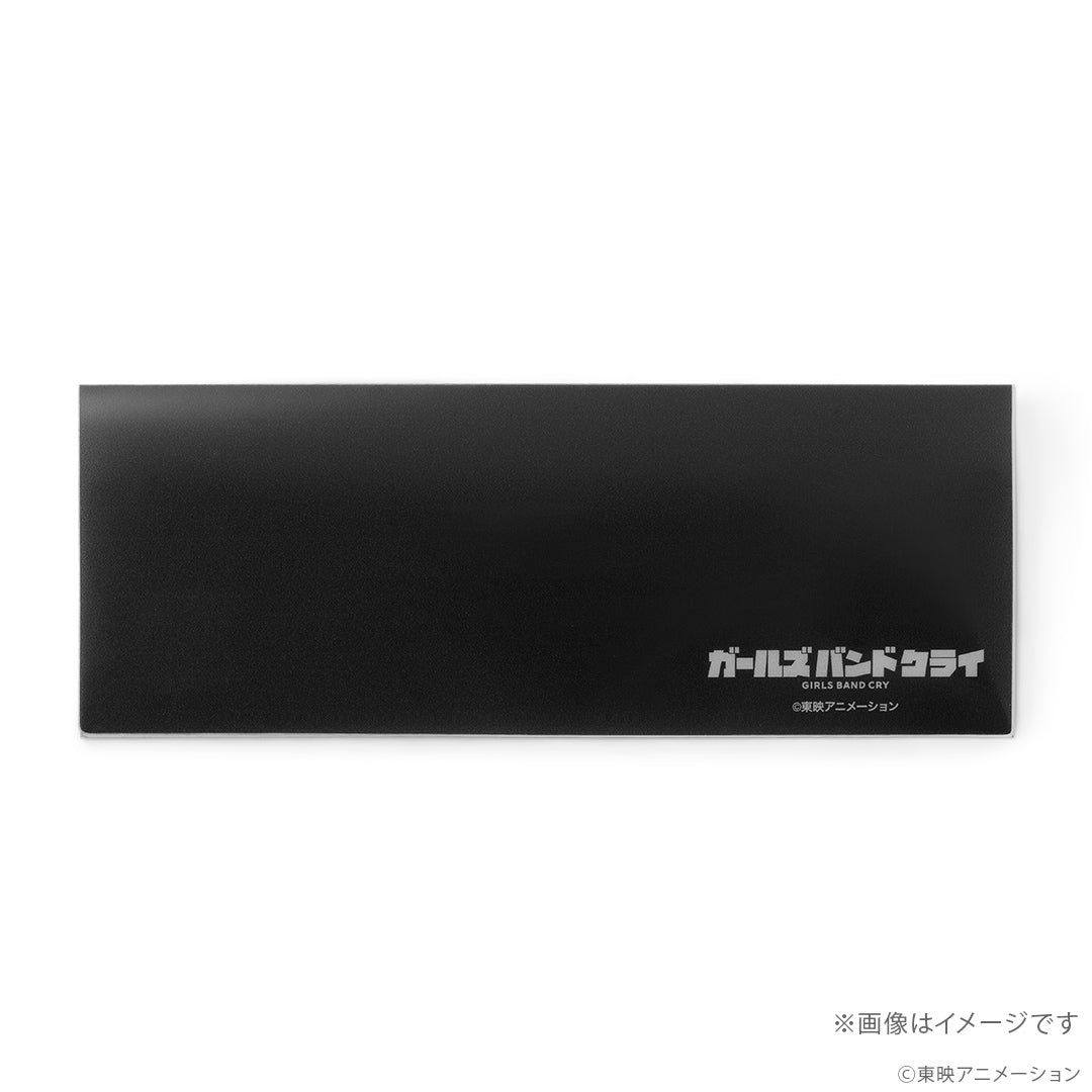 Girls Band Cry gold leaf ticket - official image 5